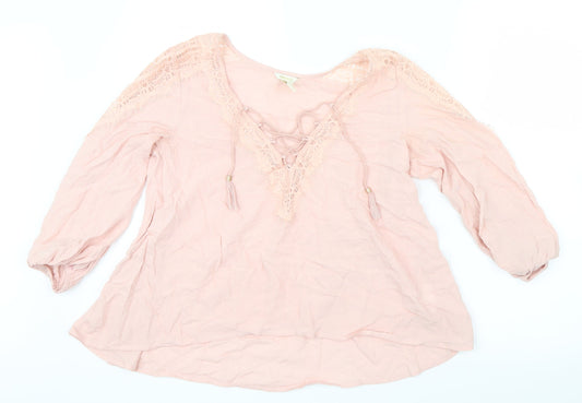 FOREVER 21 Womens Pink   Basic Blouse Size S  - Lace detail