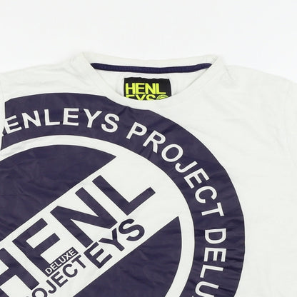 Henleys Boys White   Basic T-Shirt Size 11-12 Years