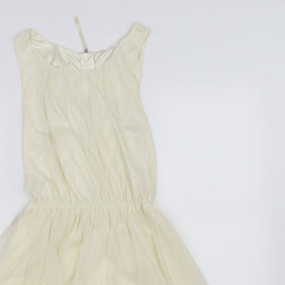 pre worn Womens White   Fit & Flare  Size 8