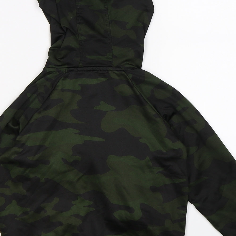 US Athletic Boys Green Camouflage  Jacket  Size 6 Years