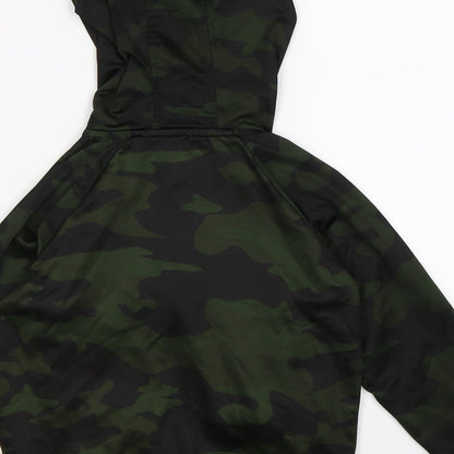 US Athletic Boys Green Camouflage  Jacket  Size 6 Years
