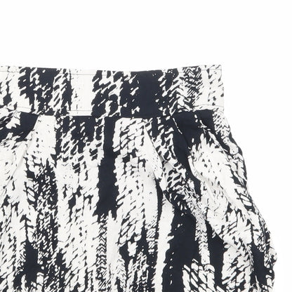 H&M Womens Black Animal Print  Mini Skirt Size 6