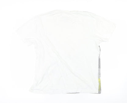 Petroleum Mens White    T-Shirt Size M