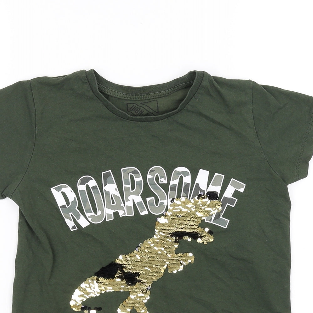Urban Depart Girls Green   Basic T-Shirt Size 10 Years