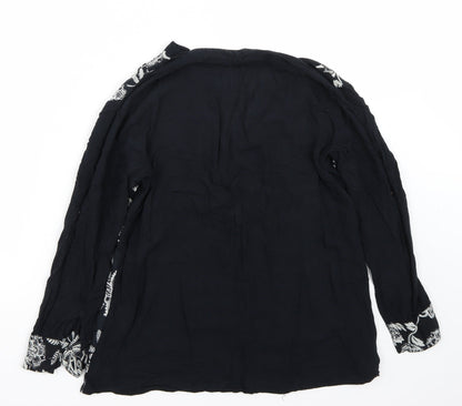 Preworn Womens Black   Basic T-Shirt Size M