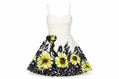 bay Womens White Floral  Fit & Flare  Size 8