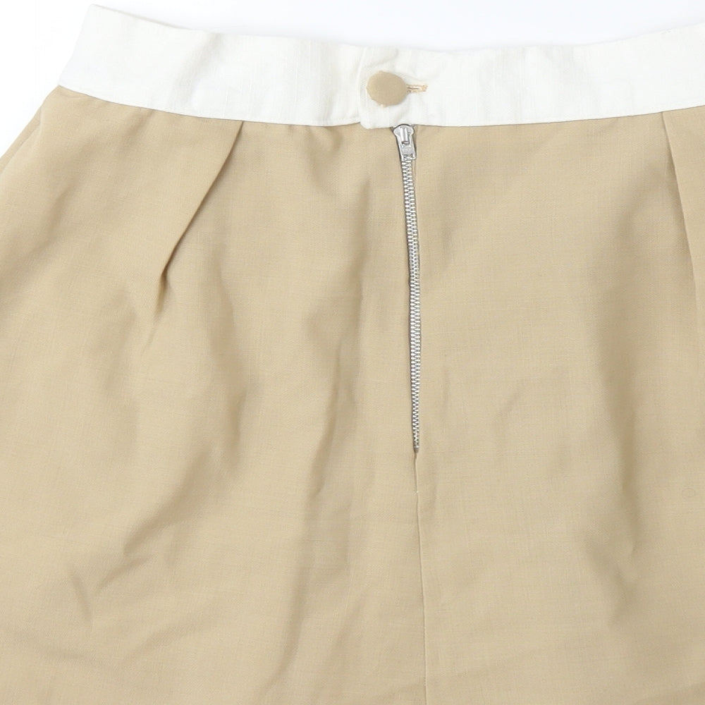 Womens UK Size 26 in Preworn Pleated  Skirt