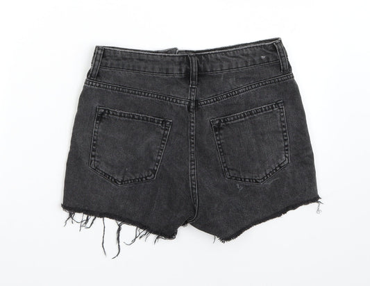 H&M Womens Black   Bermuda Shorts Size 4