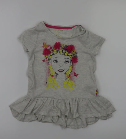gythia rowley  Girls Grey Animal Print  Basic T-Shirt Size 5-6 Years