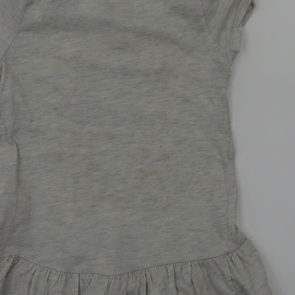 gythia rowley  Girls Grey Animal Print  Basic T-Shirt Size 5-6 Years