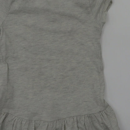gythia rowley  Girls Grey Animal Print  Basic T-Shirt Size 5-6 Years