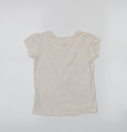 Primark Girls Beige   Basic T-Shirt Size 5-6 Years