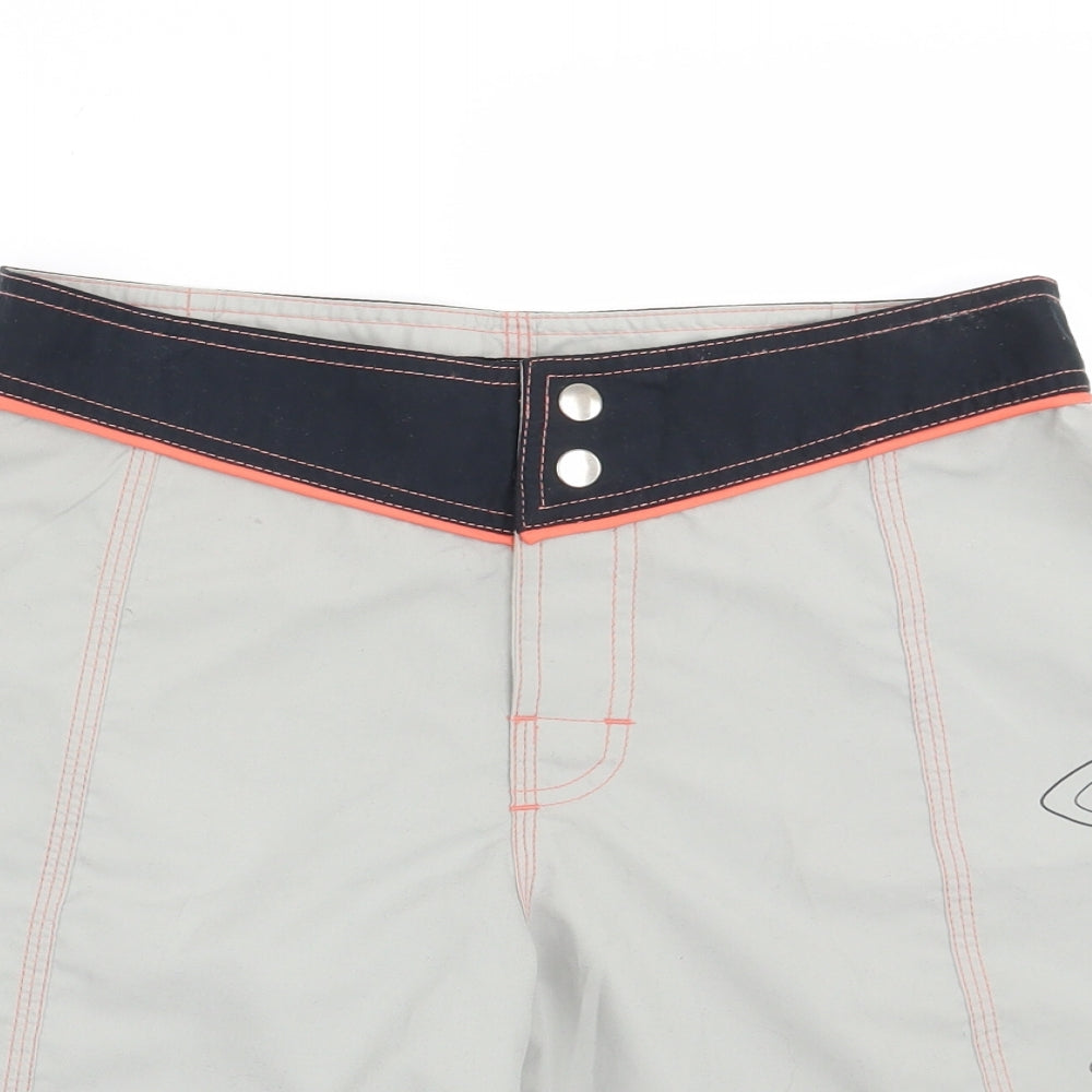 Womens UK Size S Preworn Regular Fit Bermuda Shorts