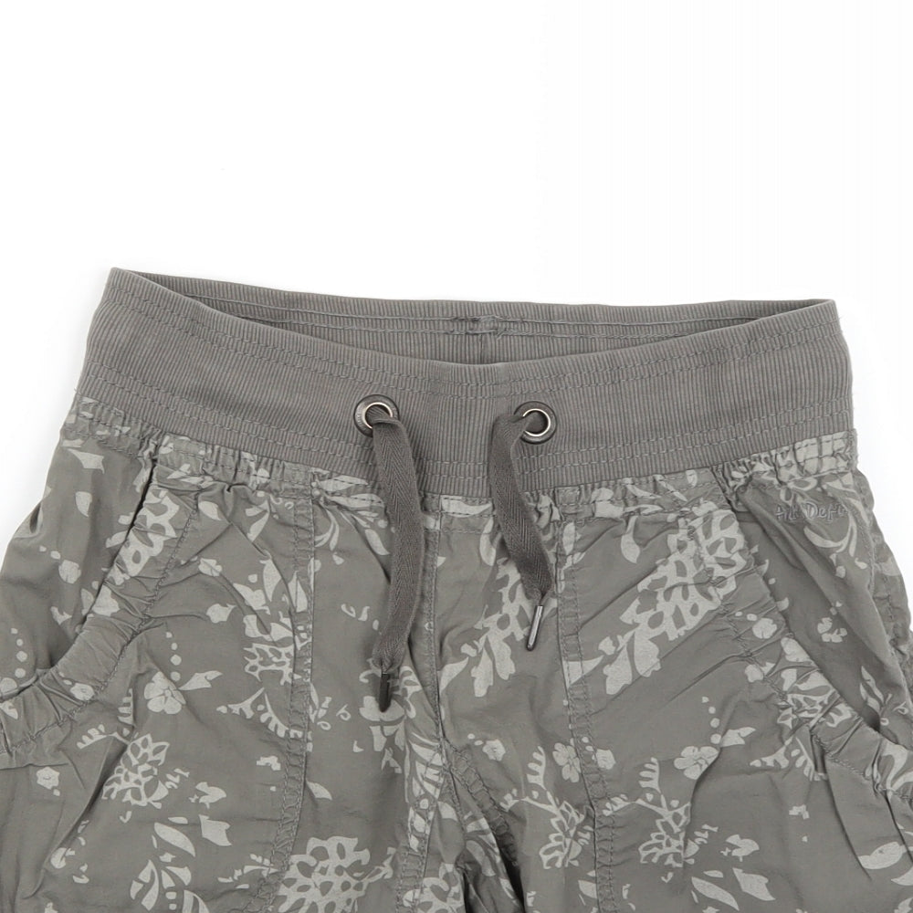 H&M Womens Grey   Bermuda Shorts Size 6