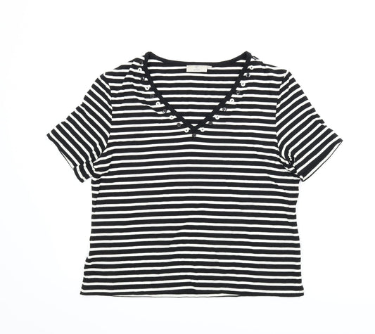 CC Womens Black Striped  Basic T-Shirt Size L
