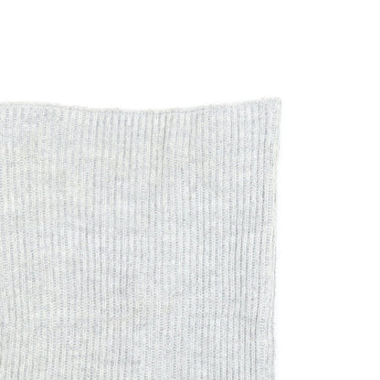 Close-up detail of H&M - Neck warmer
