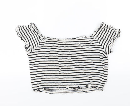 Womens UK Size 14 New Look Black Cropped T-Shirt