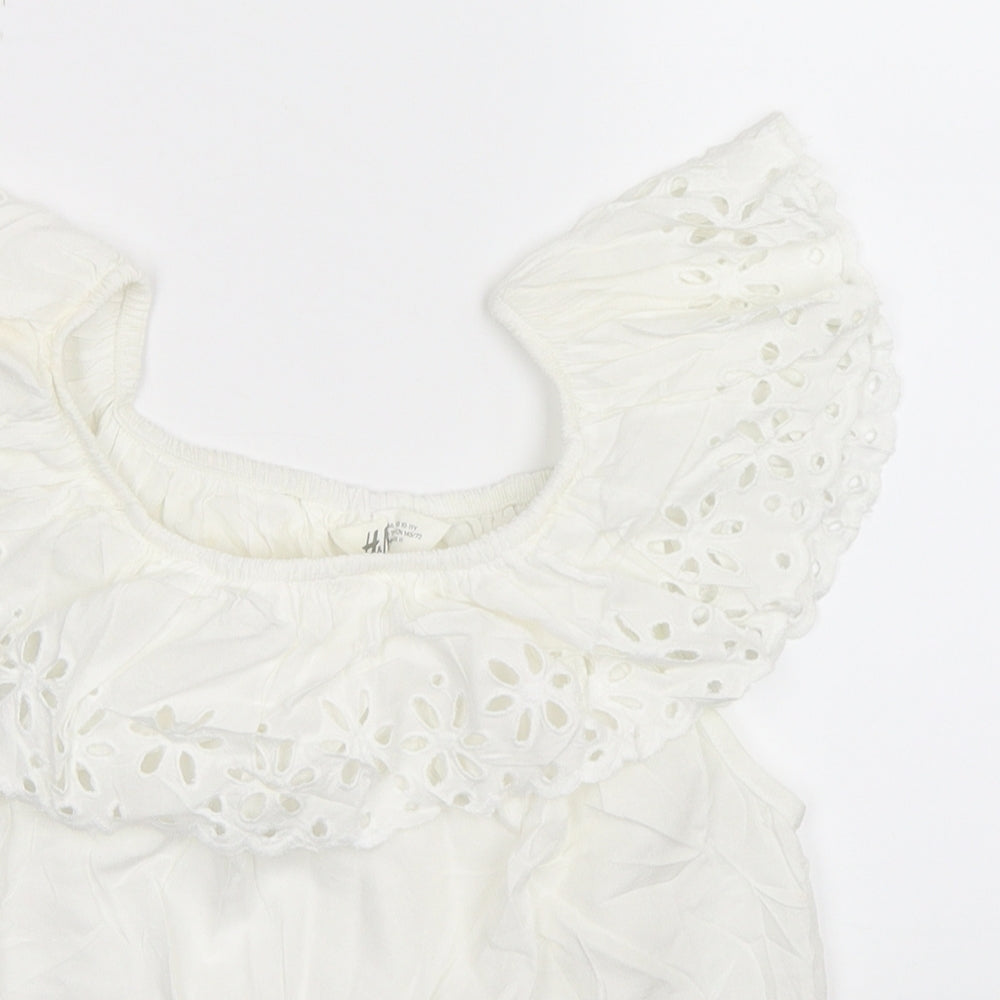 H&M Girls White   Basic T-Shirt Size 10-11 Years