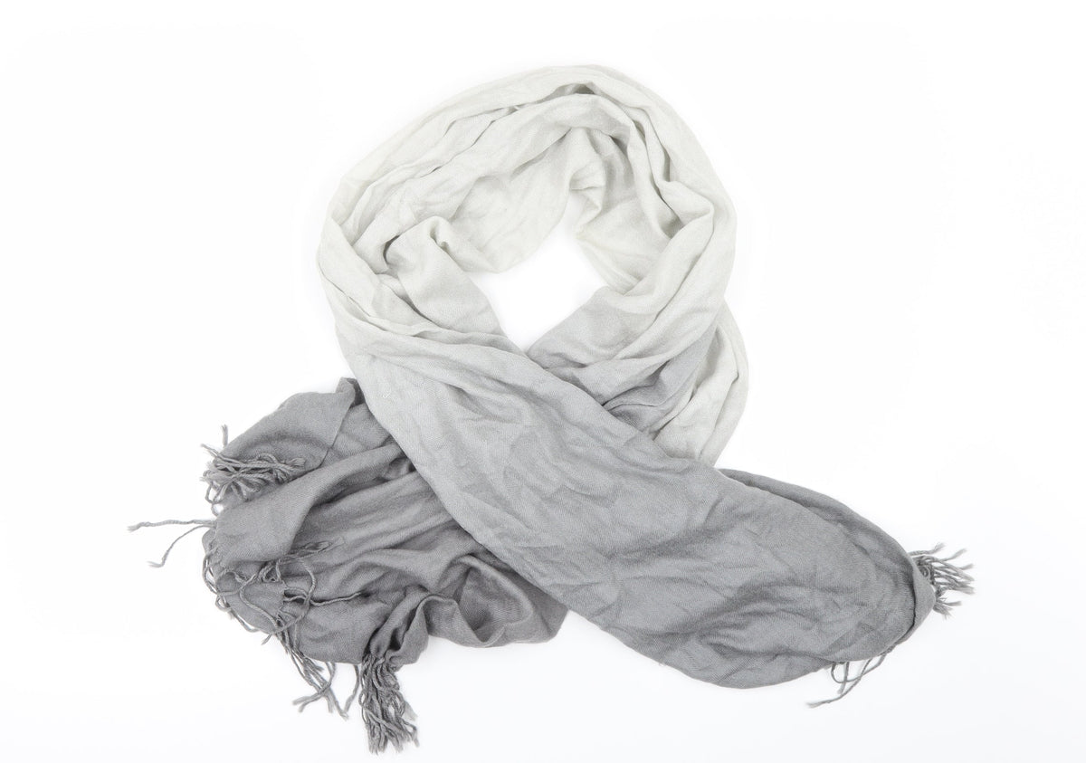 Preworn Womens Grey    Scarf