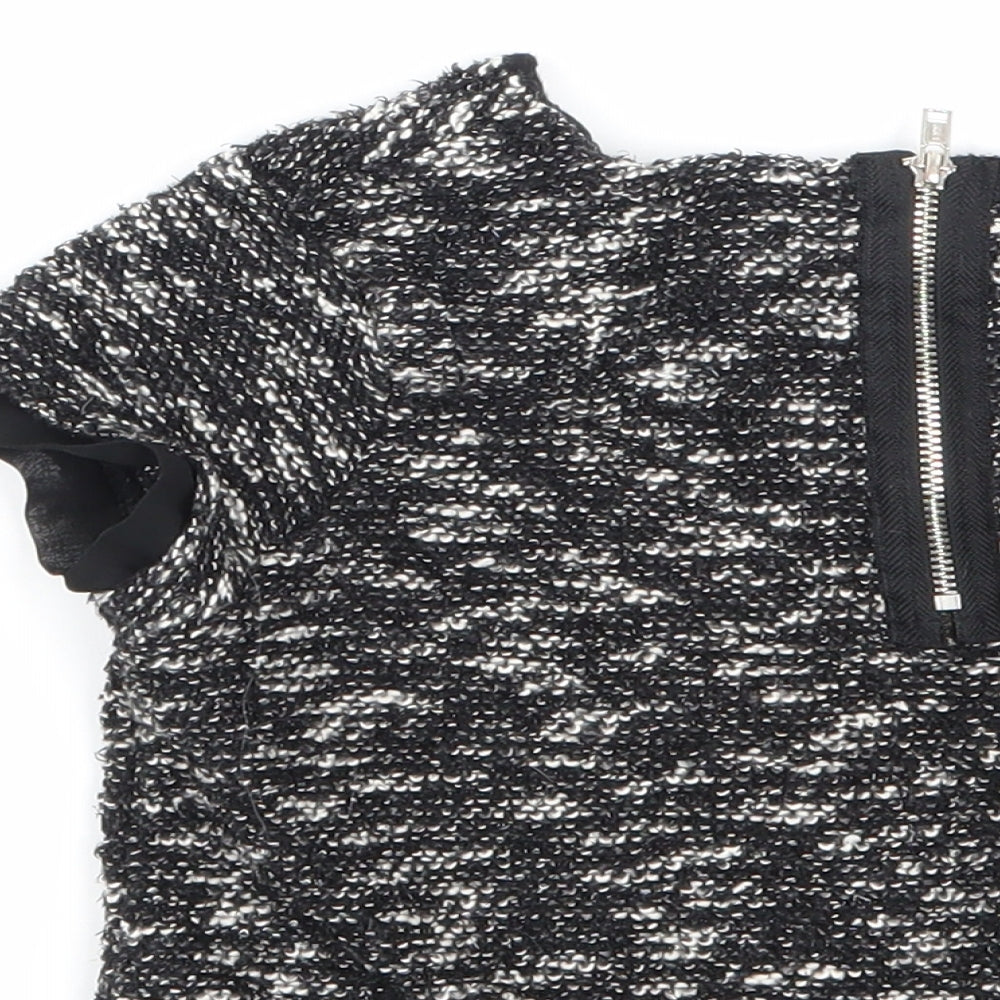 Girlswear Girls Black Colourblock  Cropped T-Shirt Size 6 Years