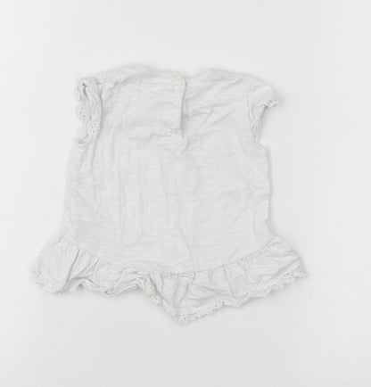 F&F Baby White   A-Line  Size 3-6 Months  - Graphic on front