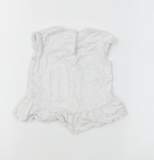 F&F Baby White   A-Line  Size 3-6 Months  - Graphic on front