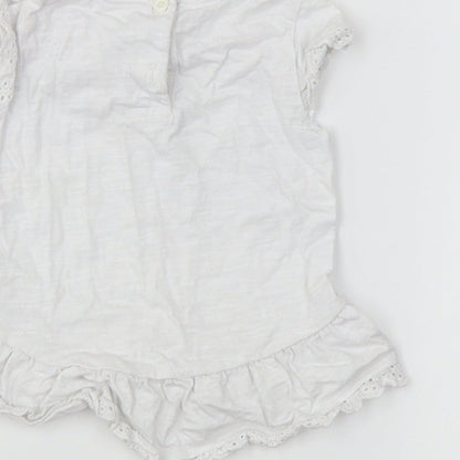 F&F Baby White   A-Line  Size 3-6 Months  - Graphic on front