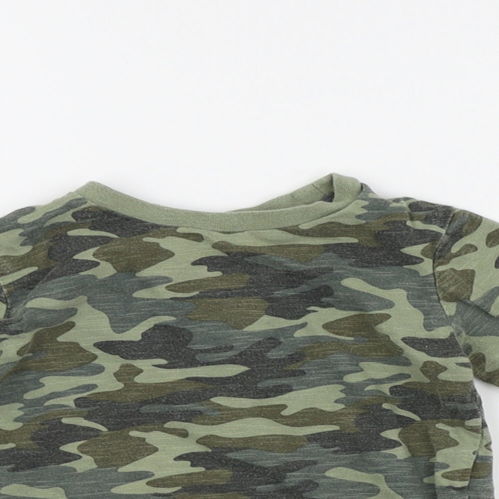 Fred & flo Boys Green Camouflage  Basic T-Shirt Size 12-18 Months