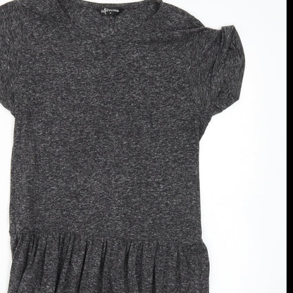 Close-up detail of Internationale women’s grey a-line, size UK 8