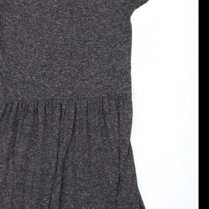 Brand and care label for Internationale women’s grey a-line, size UK 8