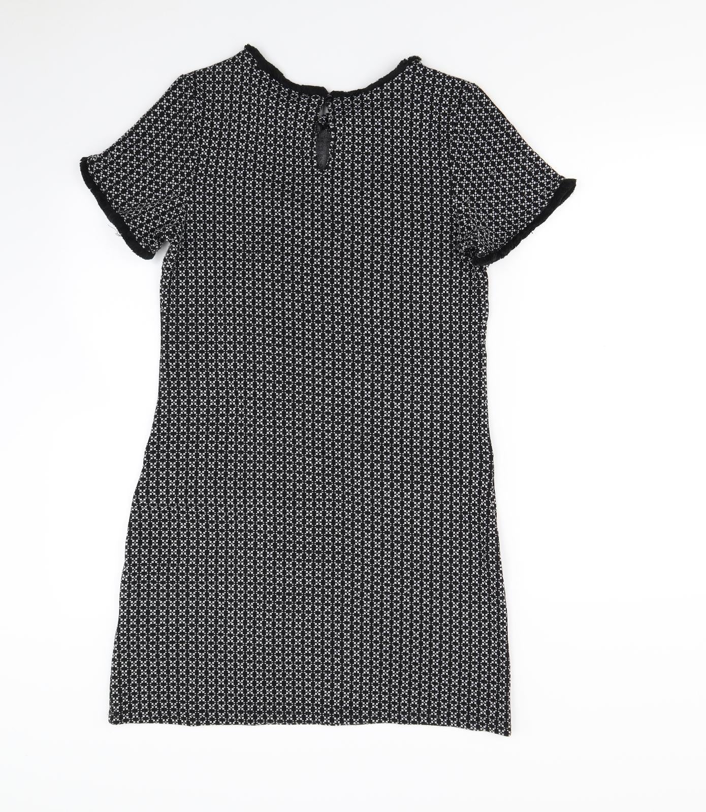 Quiz Womens Black Herringbone  Mini  Size 8