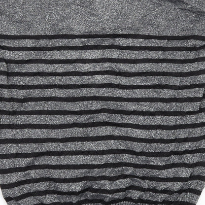 H&M Girls    Pullover Jumper Size 10-11 Years