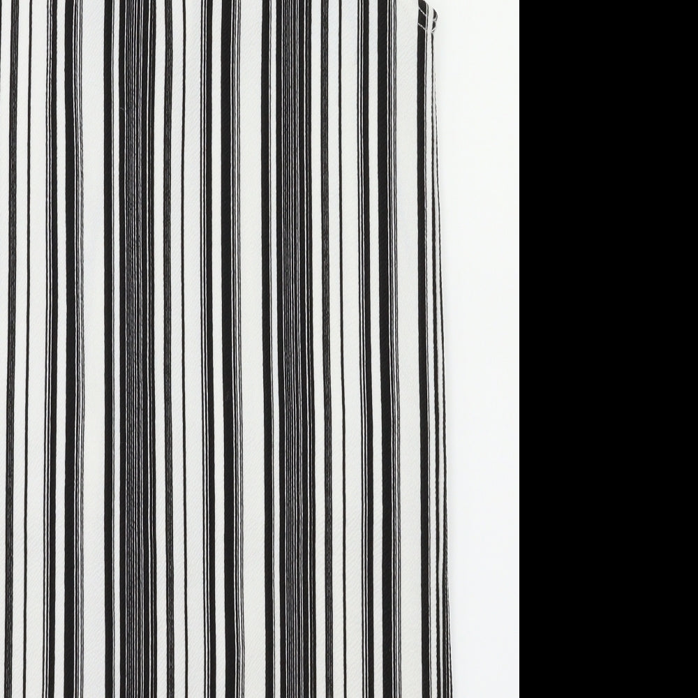 camea rose Womens Black Striped  Gilet Jacket Size 10