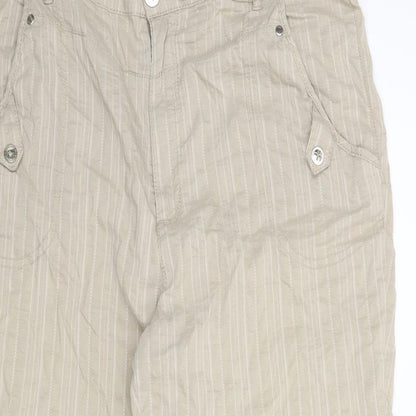 KingField Womens Beige Striped  Capri Trousers Size 20 L22 in