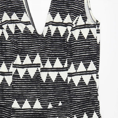 H&M Womens Black Geometric  Fit & Flare  Size 14
