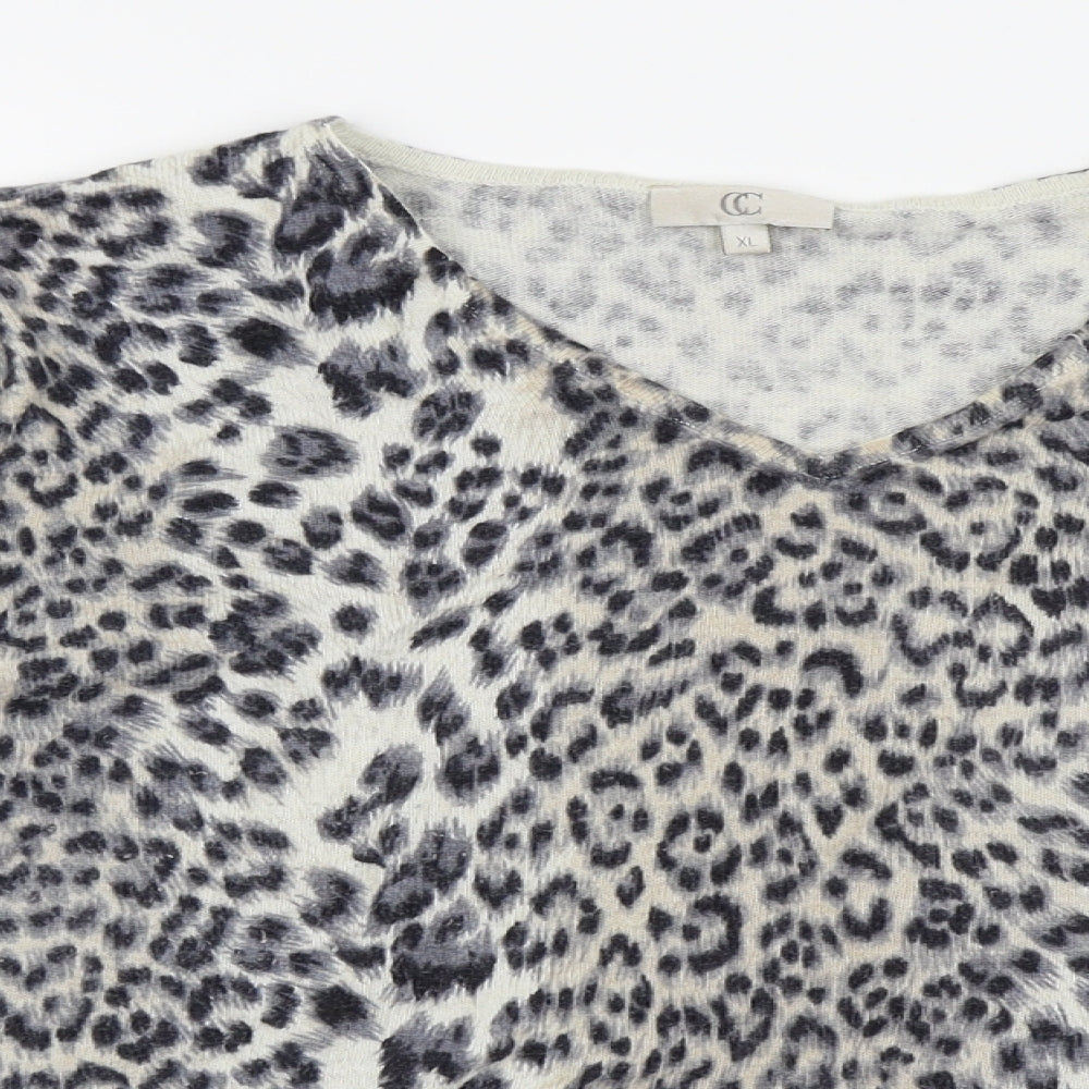 CC Womens Grey Animal Print  Basic T-Shirt Size XL