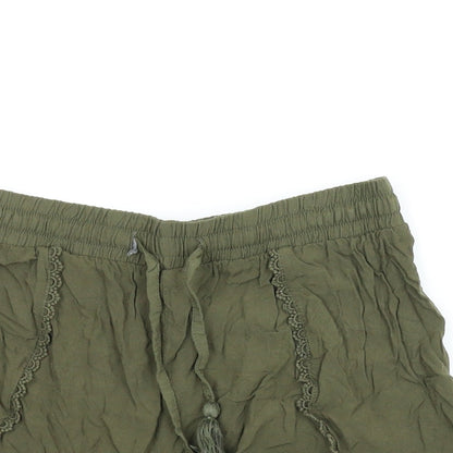 Primark Womens Green   Paperbag Shorts Size 8