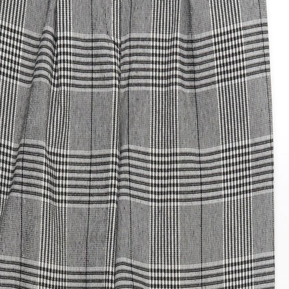 Womens UK Size 10 Boohoo Regular Fit  Black Trousers