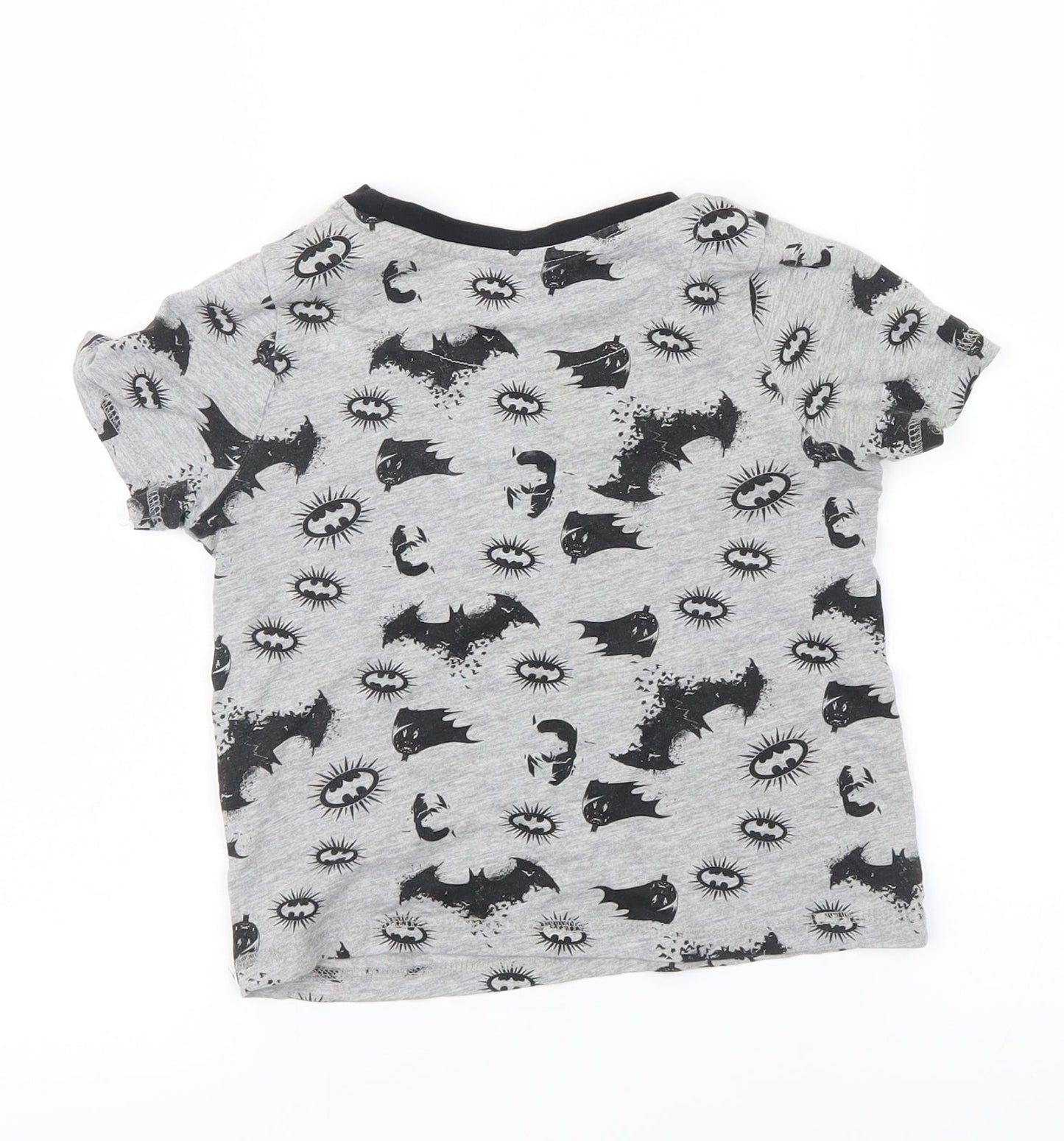 Batman Boys Grey Houndstooth  Basic T-Shirt Size 4-5 Years