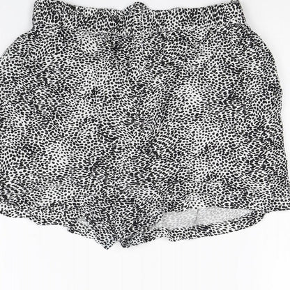 Primark Womens White Spotted  Bermuda Shorts Size 8