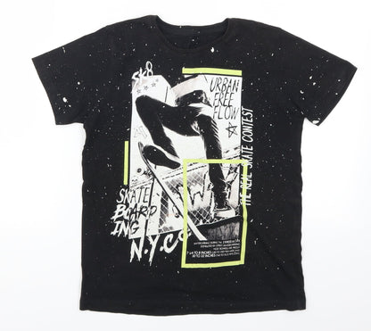 Preworn Boys Black   Basic T-Shirt Size 9-10 Years  - Urban Free Flow NYC