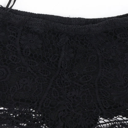 New Look  Womens Black Floral  Cut-Off Shorts Size M