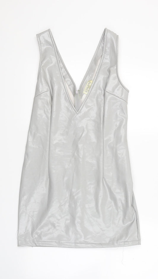 In the Style Womens Grey   Mini  Size 10