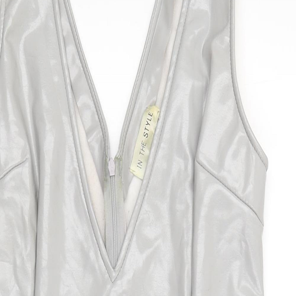 In the Style Womens Grey   Mini  Size 10