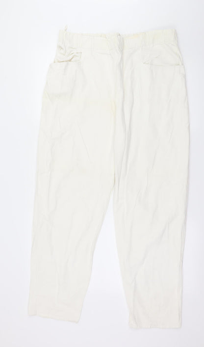 Preworn Womens White   Trousers  Size L L28 in
