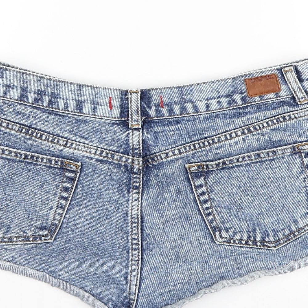 BDG Womens Blue  Denim Hot Pants Shorts Size 32 in