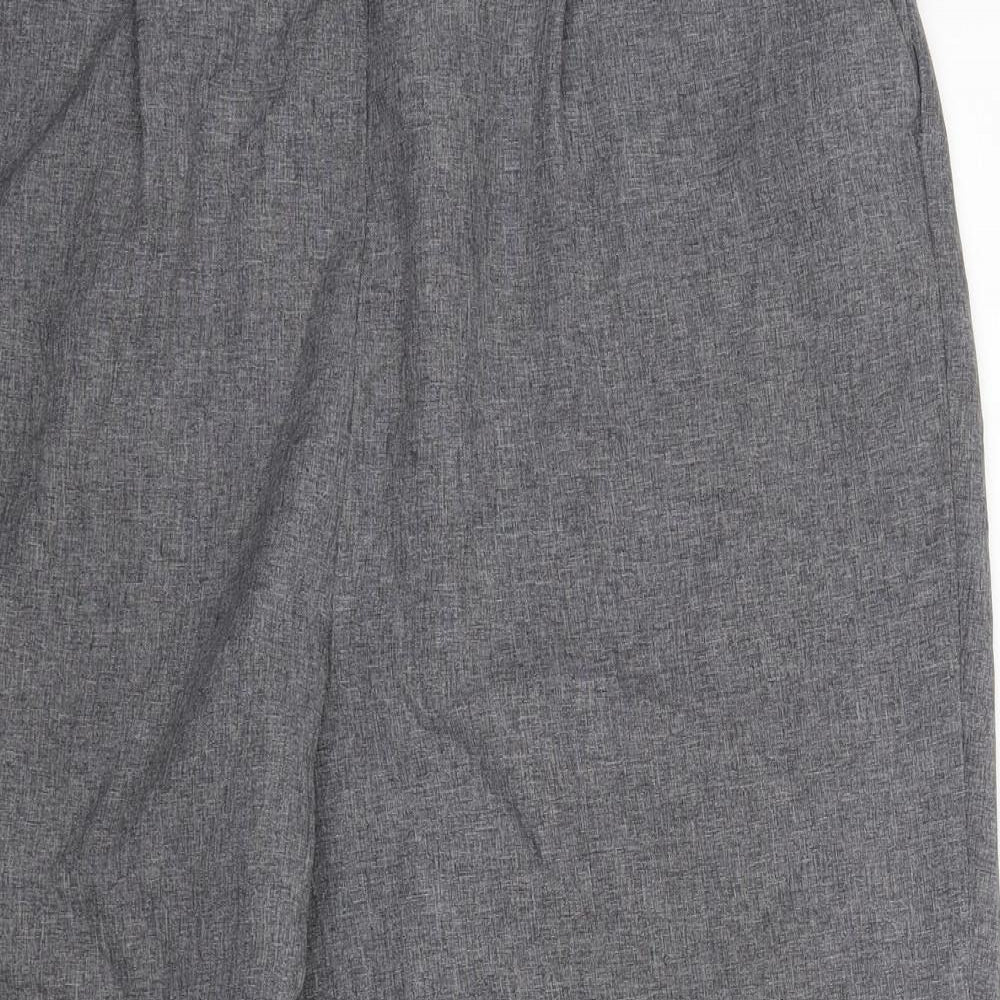 BM Womens Grey   Trousers  Size 18 L25 in