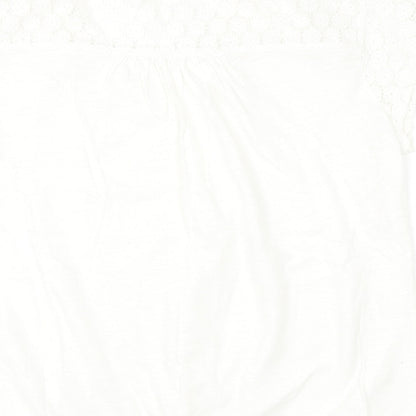 Papaya Womens White   Basic T-Shirt Size 12