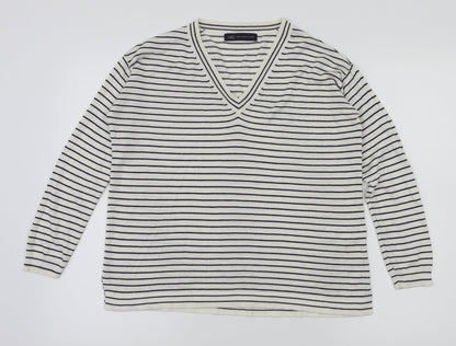 Womens UK Size S M&S White Basic T-Shirt