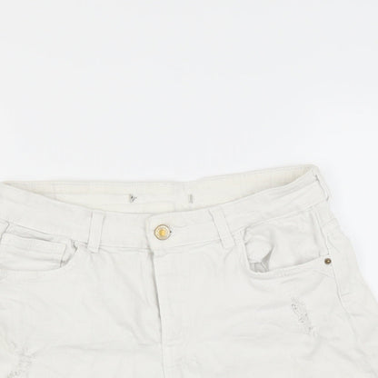Berska Womens White  Denim Hot Pants Shorts Size 28 in - Distressed